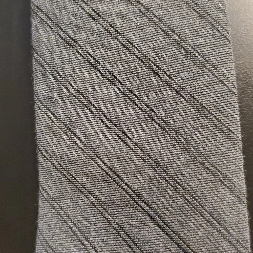 Express men's gray striped tie
